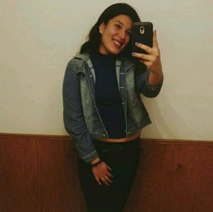 Meet your Posher, Alina